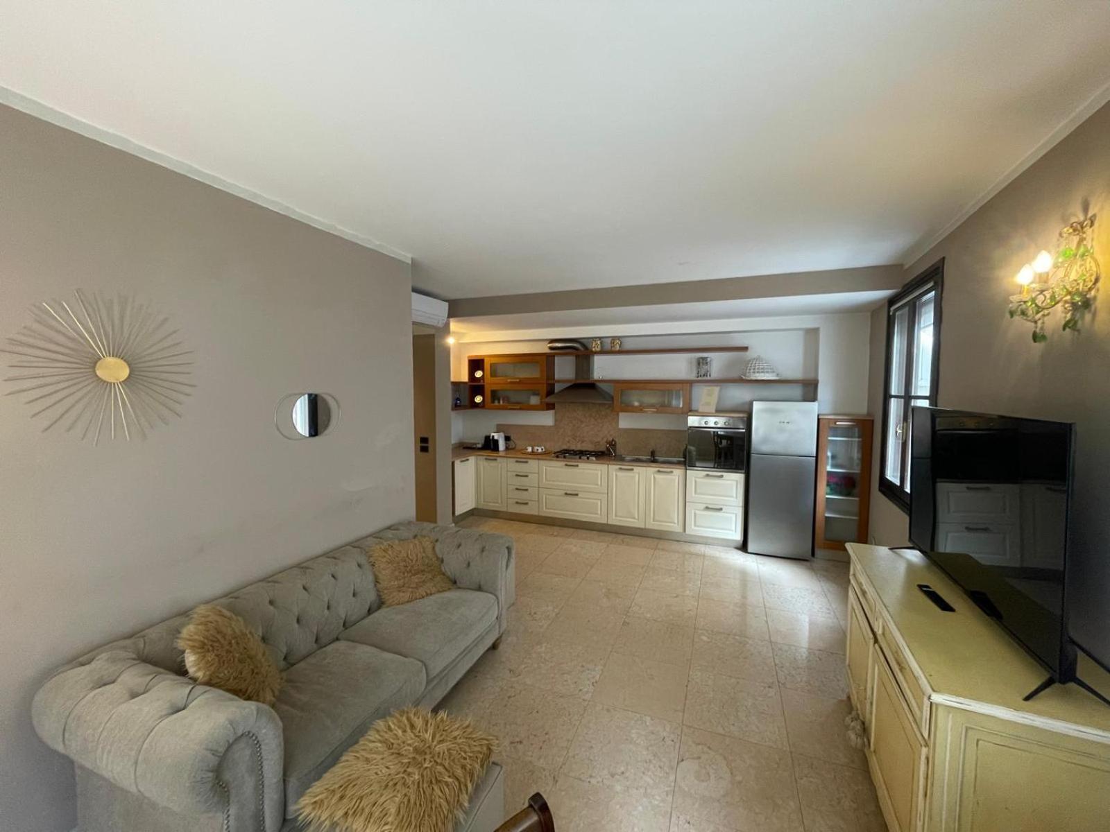 Prestige Suite Sirmione Zewnętrze zdjęcie